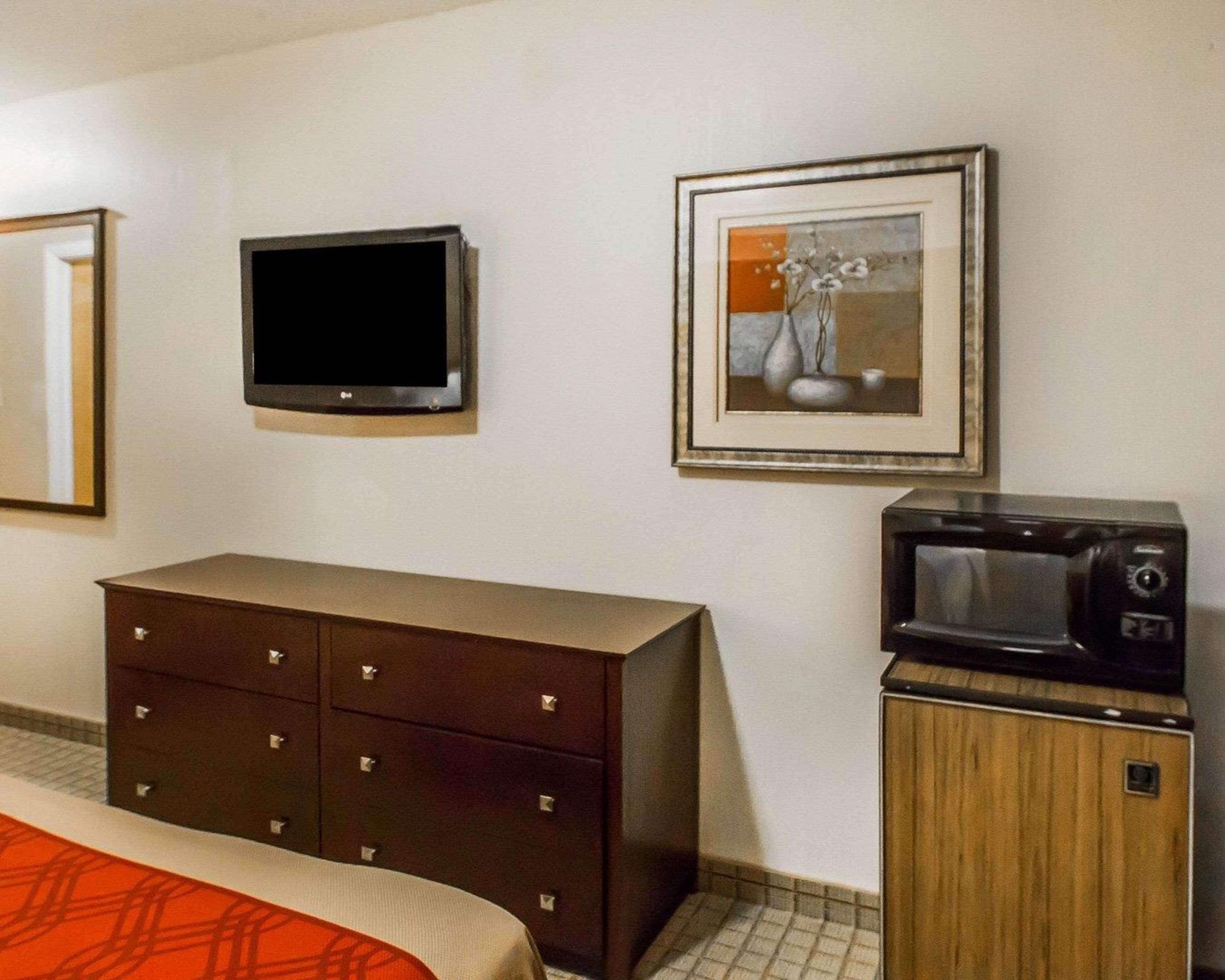 Econo Lodge Inn & Suites Old Saybrook - Westbrook Εξωτερικό φωτογραφία