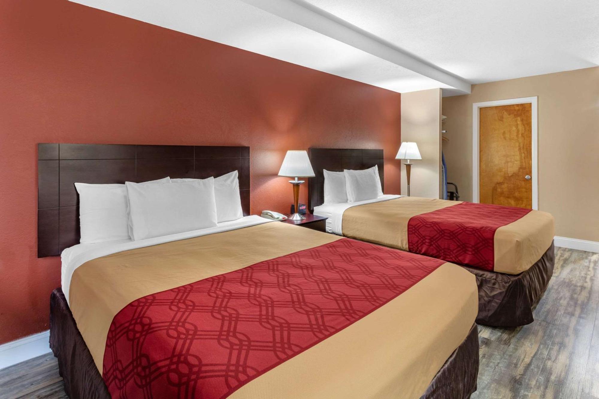Econo Lodge Inn & Suites Old Saybrook - Westbrook Εξωτερικό φωτογραφία